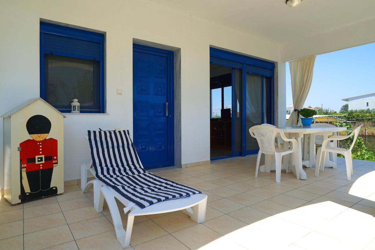 Dolphins House Villa Paralia Avdhiron ภายนอก รูปภาพ