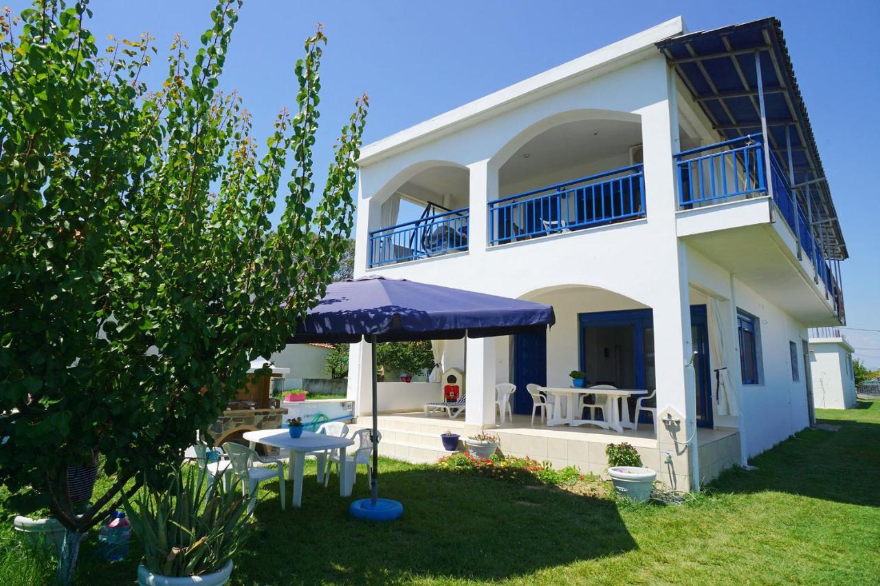 Dolphins House Villa Paralia Avdhiron ภายนอก รูปภาพ