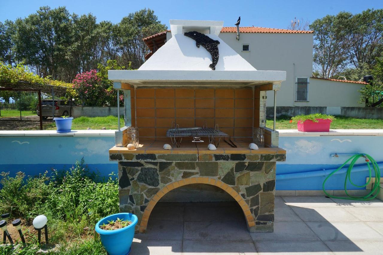 Dolphins House Villa Paralia Avdhiron ภายนอก รูปภาพ
