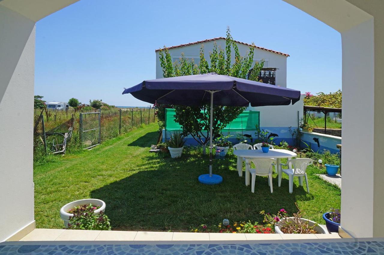Dolphins House Villa Paralia Avdhiron ภายนอก รูปภาพ