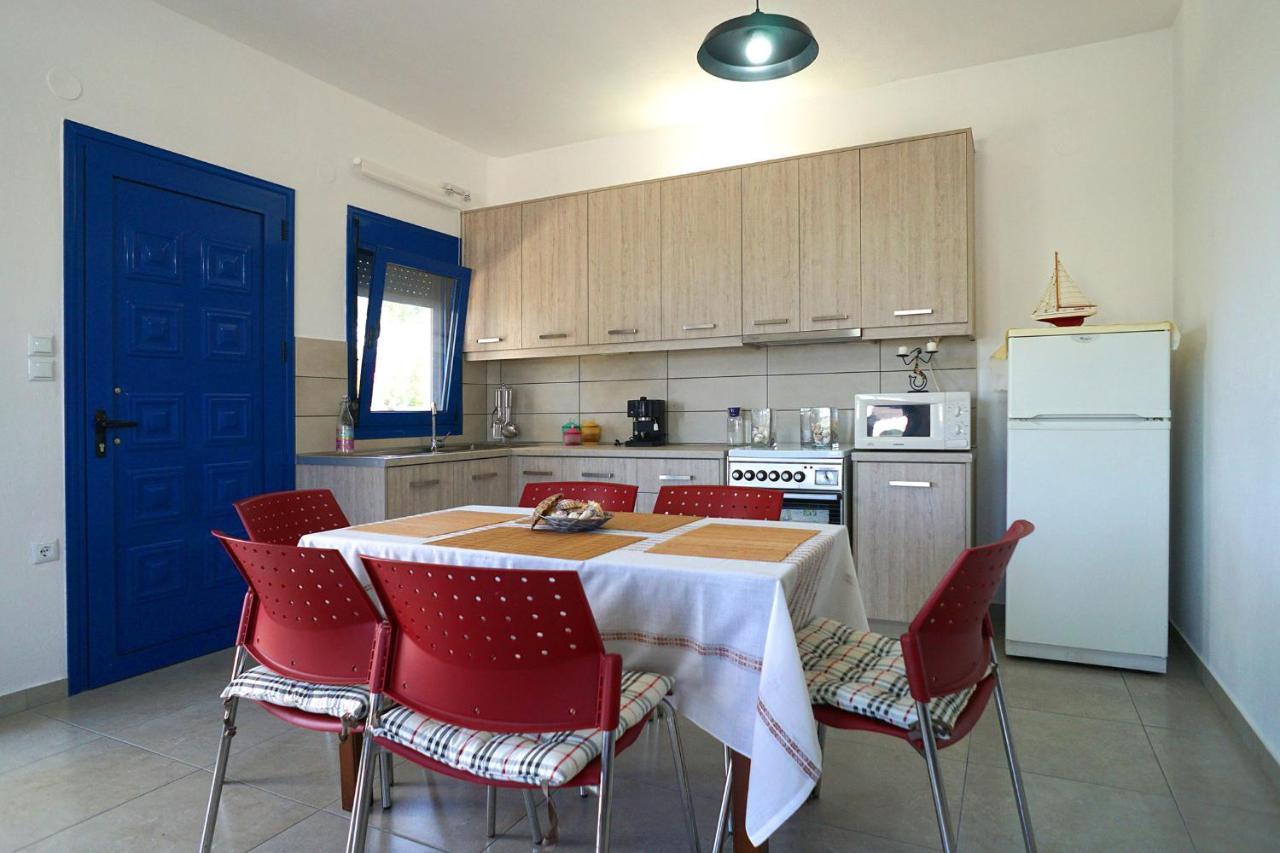 Dolphins House Villa Paralia Avdhiron ภายนอก รูปภาพ