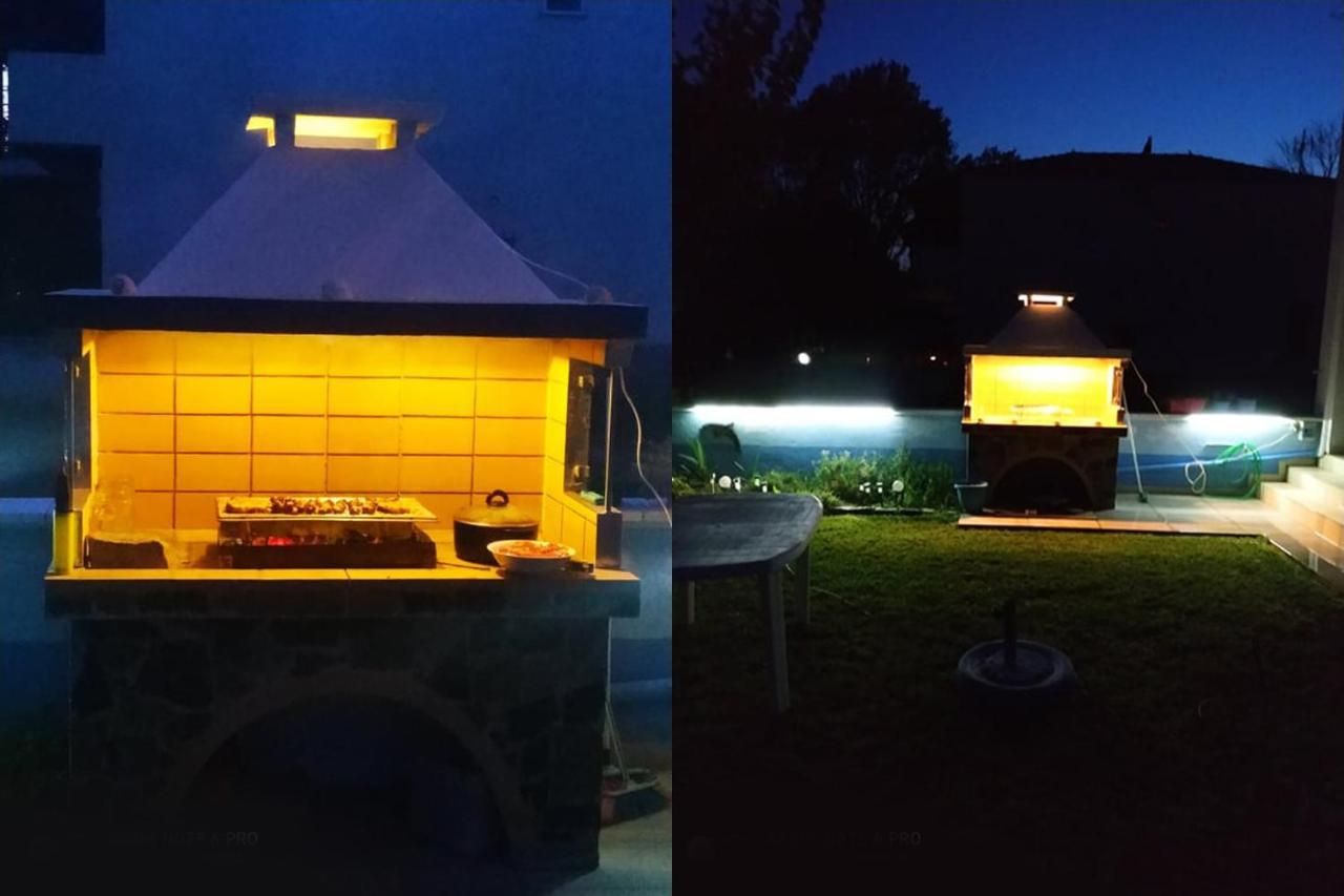 Dolphins House Villa Paralia Avdhiron ภายนอก รูปภาพ